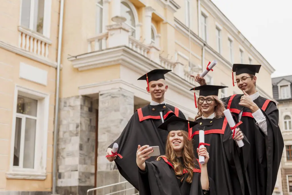 study abroad universities for pakistani students
